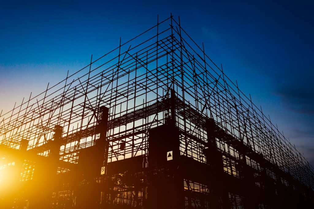 INICIO construction site silhouettes